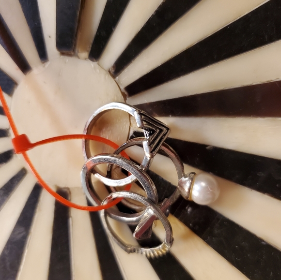 Set - Picture 5 of 8